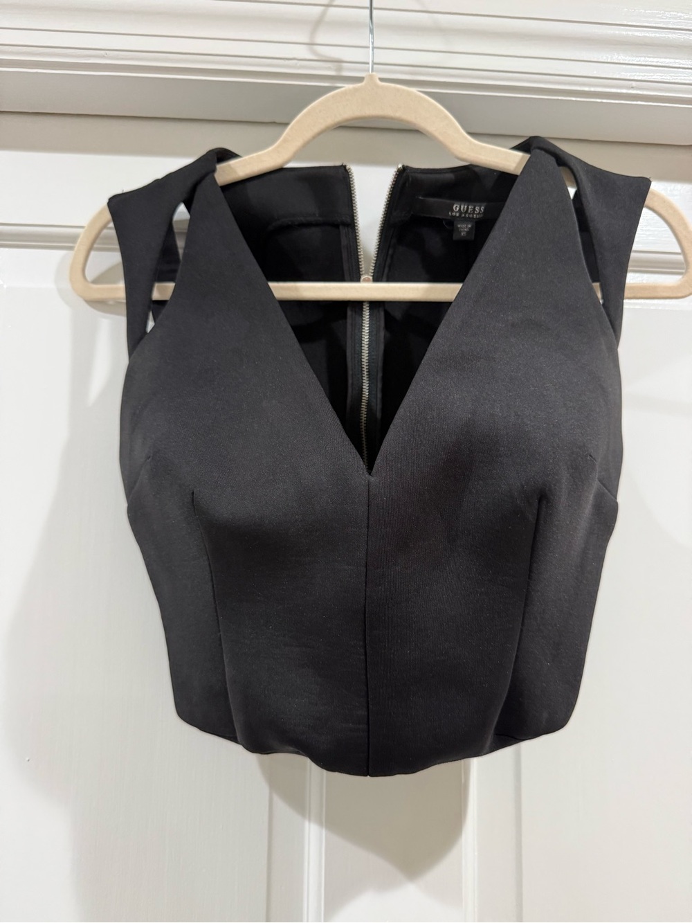 GUESS Black Structured V-Neck Crop Top
